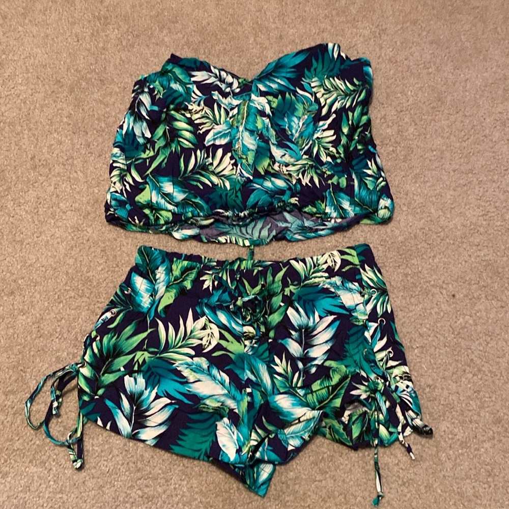 Derek Heart Tropical Tank Top & Shorts Set